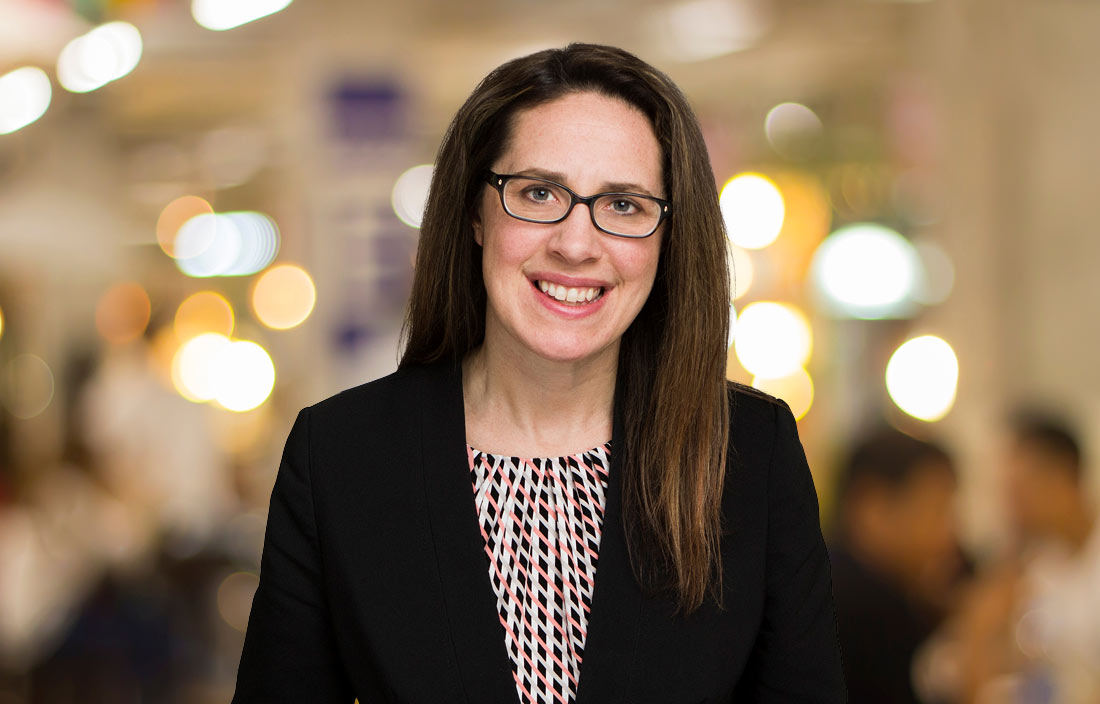 Professional photo of Kellie Becker.